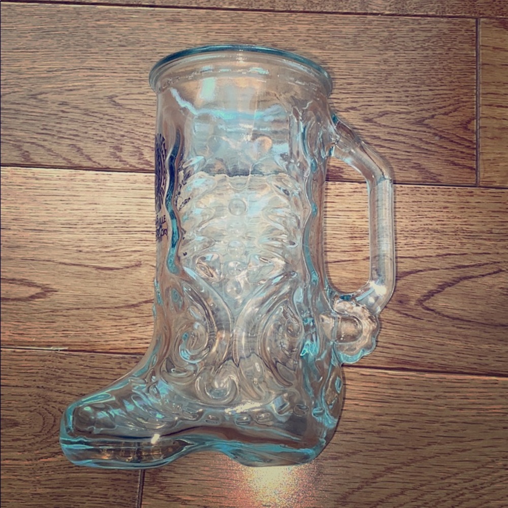 Nashville boot mug